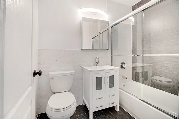 Rented by EXR | media 5