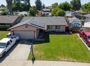 617 Smithwood Dr, Oakdale, CA 95361