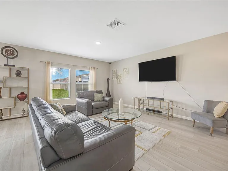7571 Freesia Trce — Photo 13