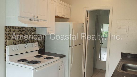 2nd image of 400 Cooley Ave APT 3