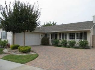 17881 Quintana Ln, Huntington Beach, CA 92647