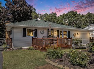 170 Creekview Dr, Battle Creek, MI 49037
