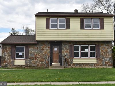 2 Stockton Dr, New Castle, DE, 19720