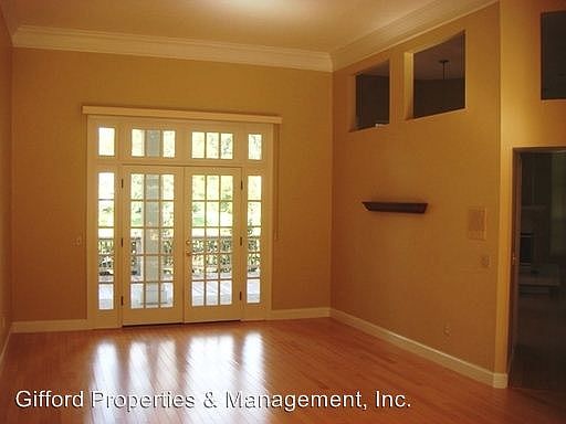 2nd image of 1522 Pokeberry Way