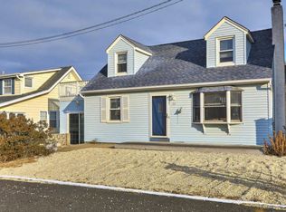 22 S Surf Rd, Lavallette, NJ 08735