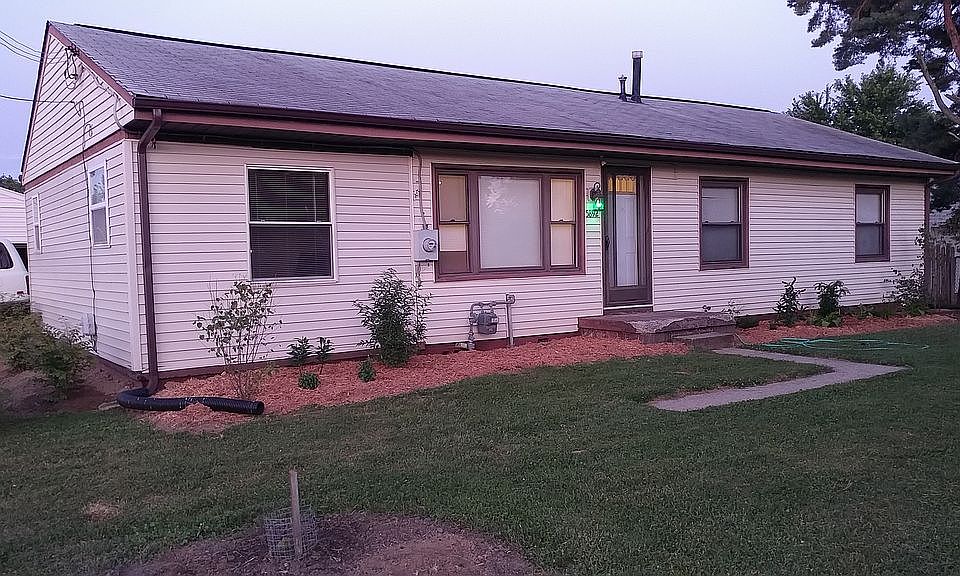1st image of 5892 Green Dr
