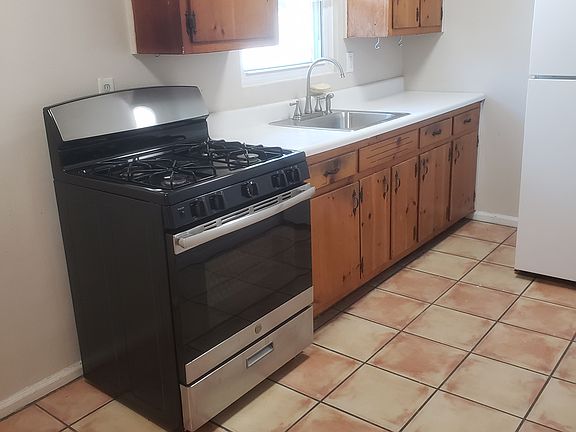 4th image of 1025 Greenwood Ave NE APT 4