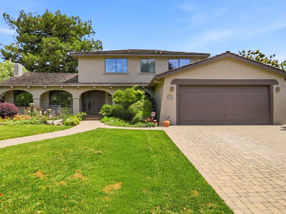 1st image of 1131 Runnymead Dr
