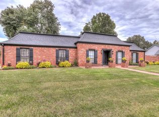 4 Turkey Knob St, Shawnee, OK 74804