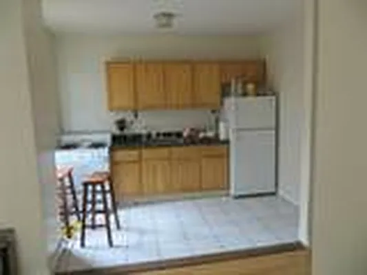 Rented by David W Realty Inc | media 29