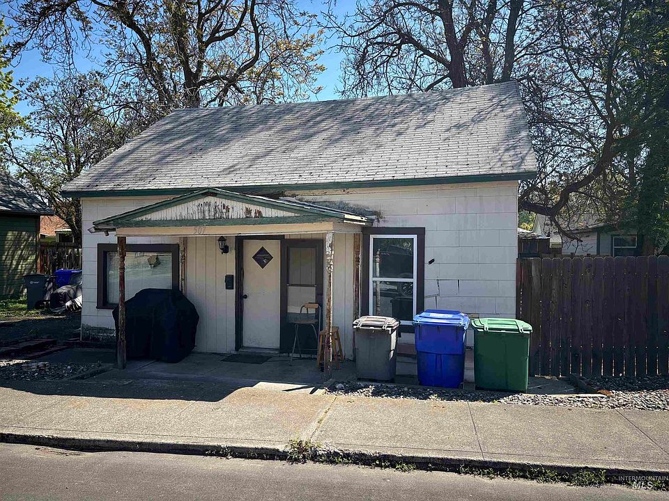 1st image of 507 15th St