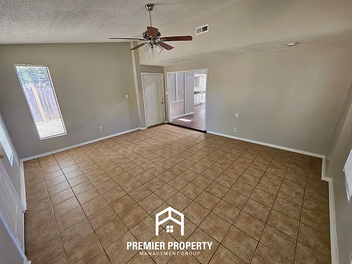 4053 Silverleaf Rd — Photo 11