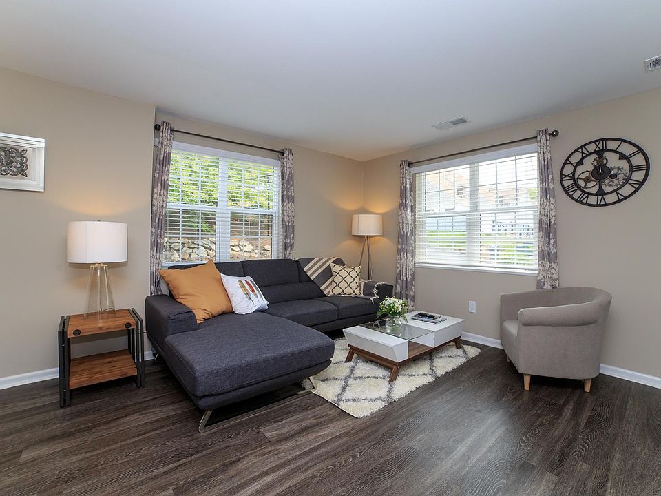 1st image of 123 Brimbal Ave