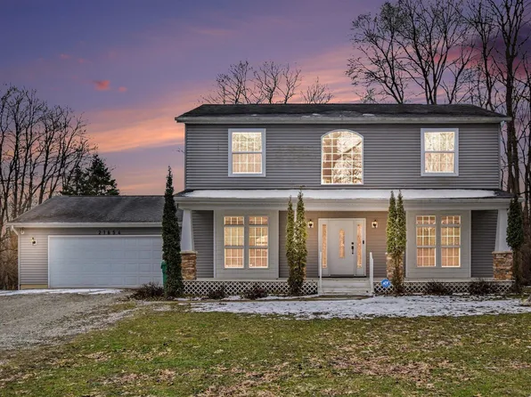 21654 W Ireland Rd, South Bend, IN 46614