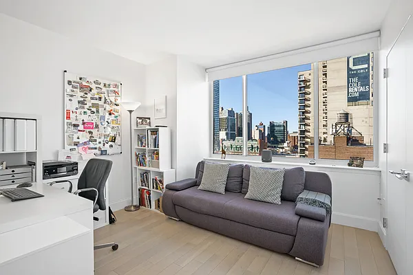 Rented by Douglas Elliman | media 23