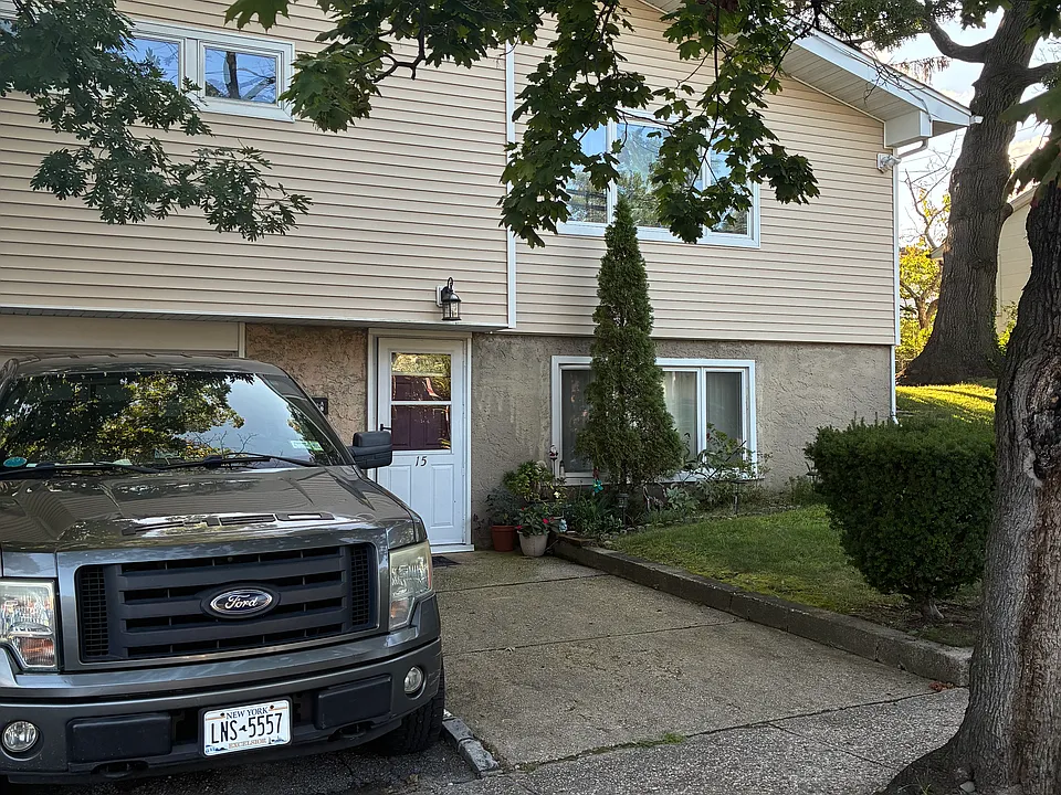 15 Inwood Rd