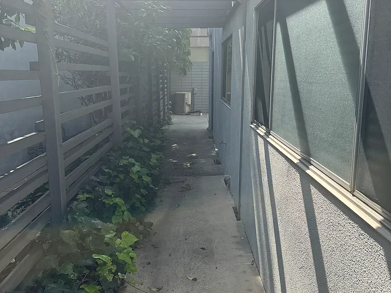 11670 Chenault St #7-D — Photo 4