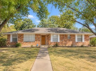 321 Shockley Ave, Desoto, TX 75115