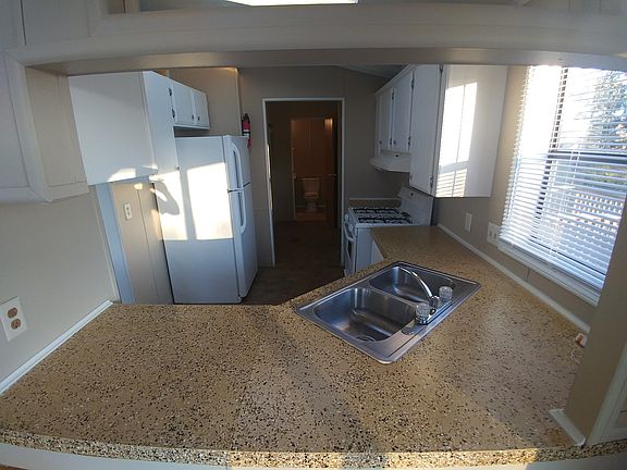 2nd image of 1 Saint Peters Dr