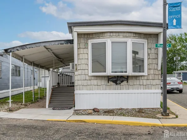 1501 Roosevelt Ave, Carteret, NJ 07008