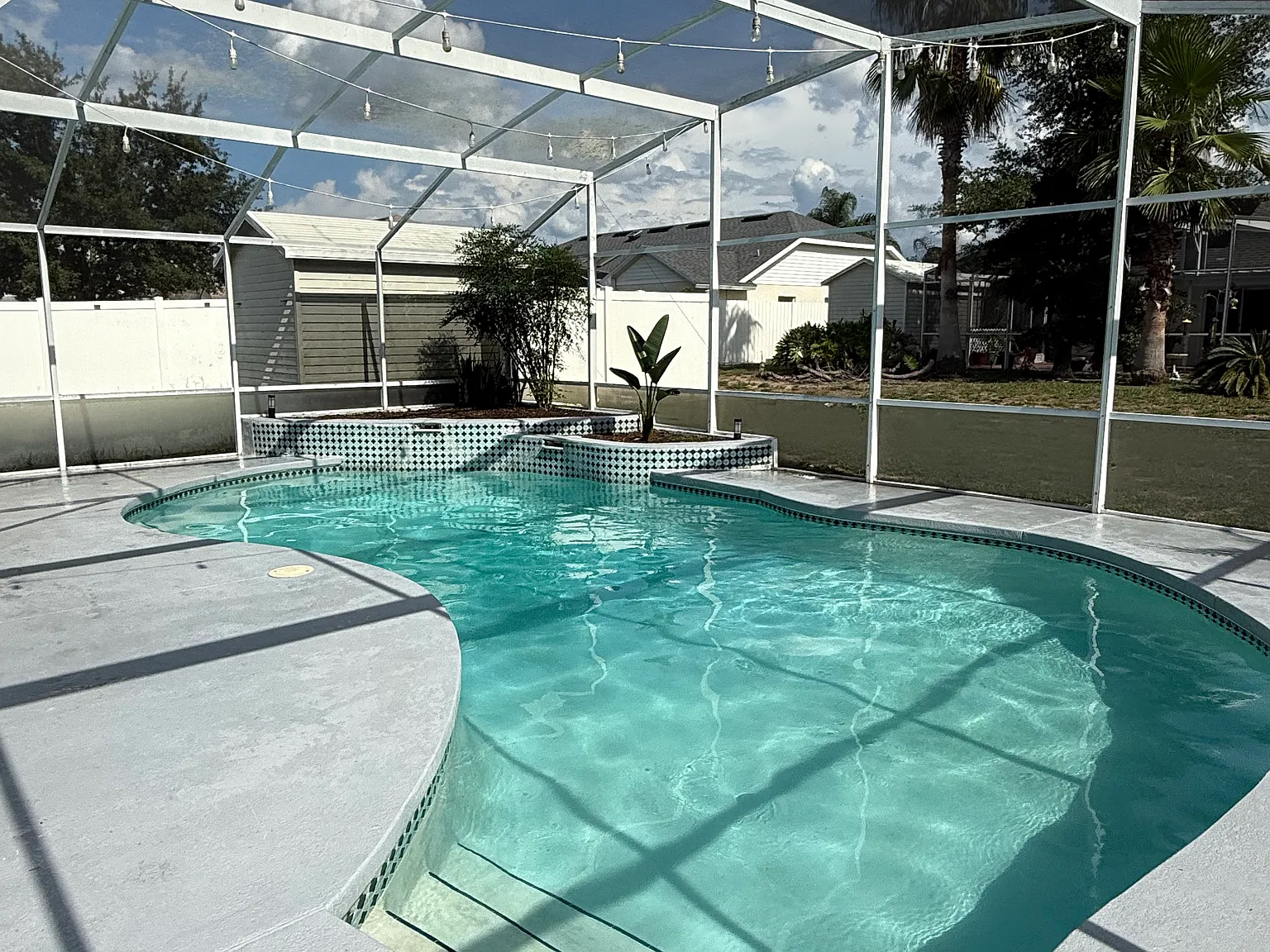 4 bed, 1838 sqft, $2,550 — Photo 3