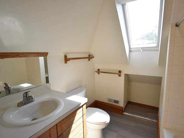 1929 Walnut St #3 — Photo 29
