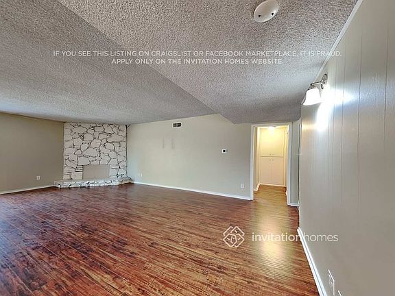 5th image of 15857 Liggett St