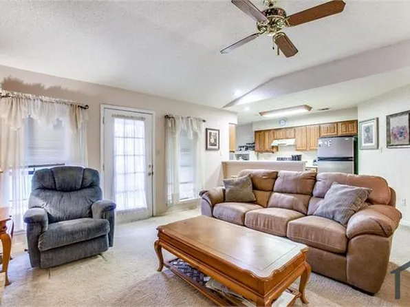 9442 Willard St, Rowlett, TX 75088