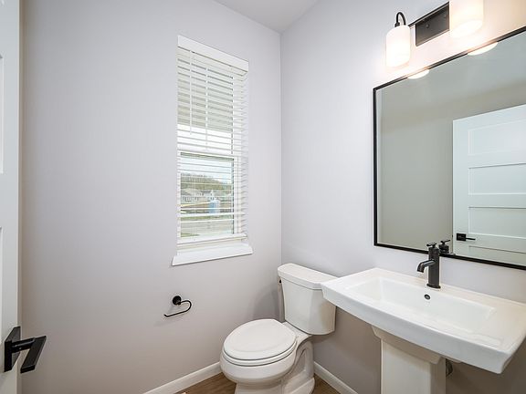 4th image of 3602 Angelus Way