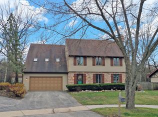 162 Vista Rd, Lake Zurich, IL 60047