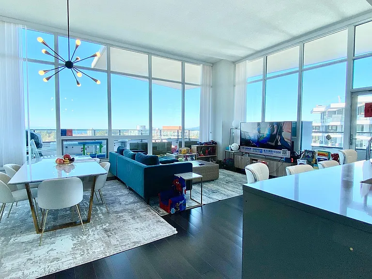 5628 Birney Ave #Penthouse X — Photo 5