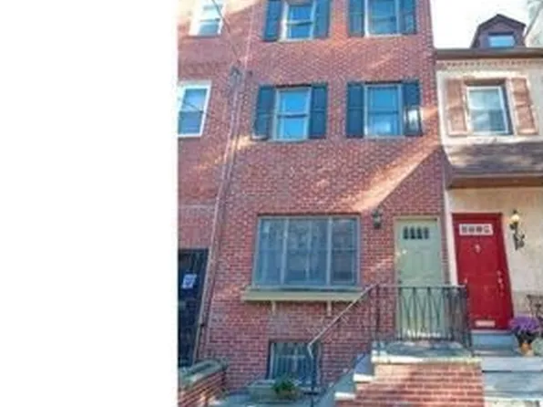 755 S 6th St, Philadelphia, PA 19147