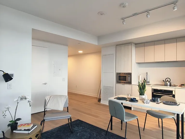 3009 Novar Rd #1303 — Photo 3