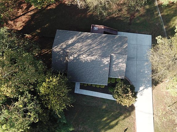 4th image of 846 Greenwich Dr