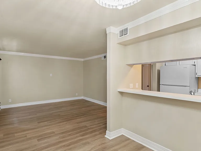 8702 Village Dr #302 — Photo 7