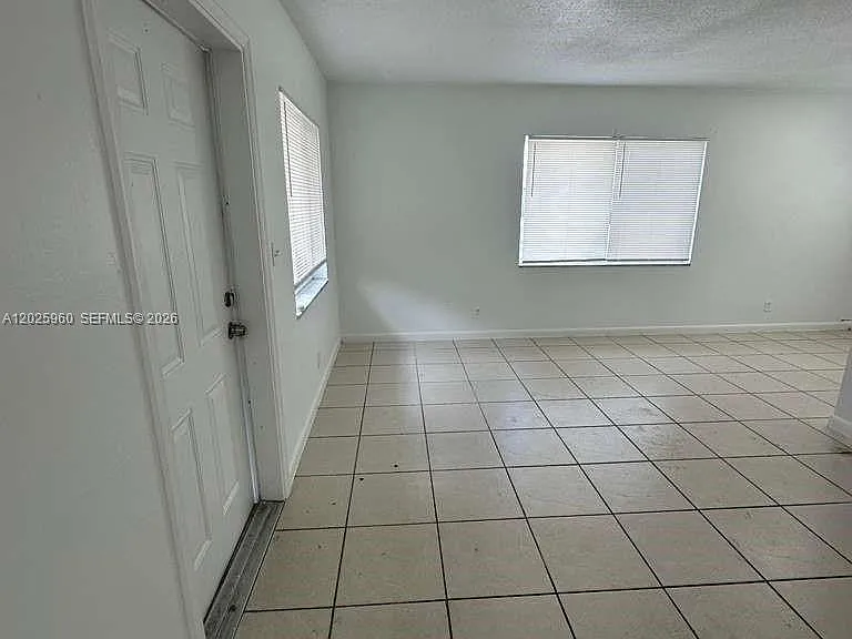 3961 NW 30th Ter #1 — Photo 3