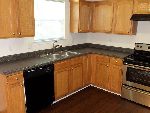 All new stainless appliances