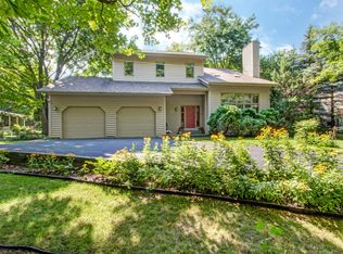 W3683 Maple Ln, Lake Geneva, WI 53147