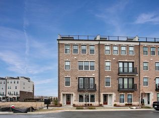 42708 Darala Dr, Ashburn, VA 20147