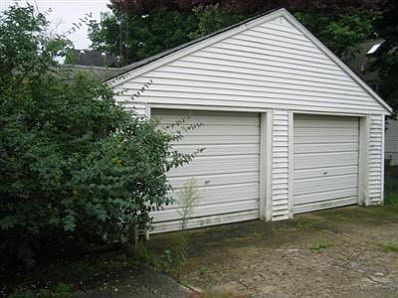 2nd image of 303 Garfield St