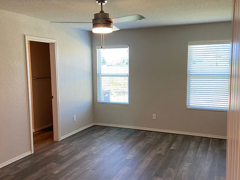 10413 Cypress Knee Dr — Photo 9