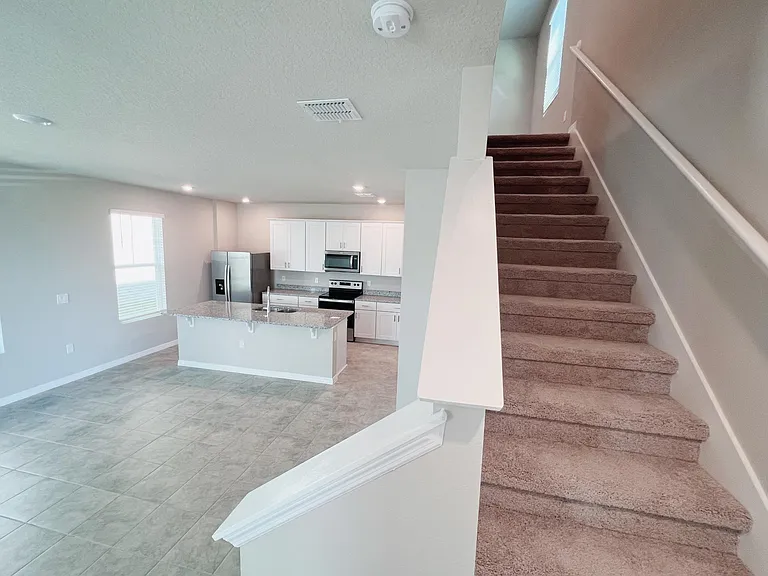 284 S Zuni Rd — Photo 7