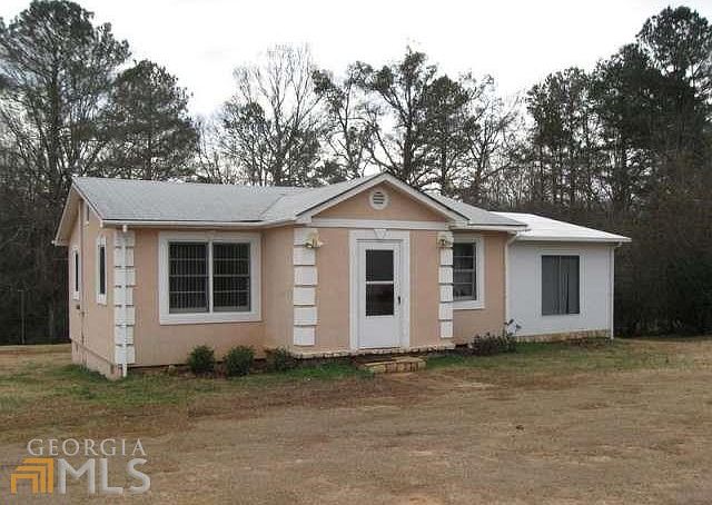 2nd image of 390 Hosannah Rd