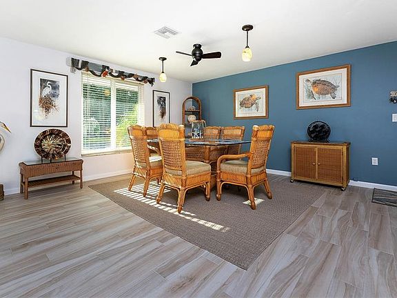 5th image of 1 Oakwood Dr N #1
