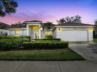 2574 Jardin Ct, Weston, FL 33327