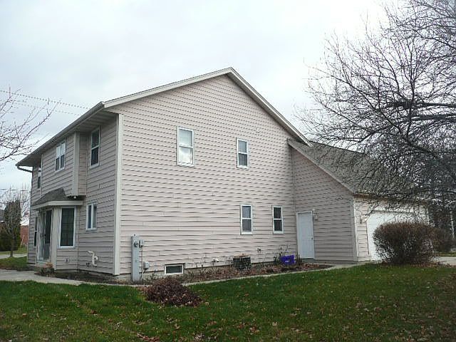 2nd image of 5535 S 31st St