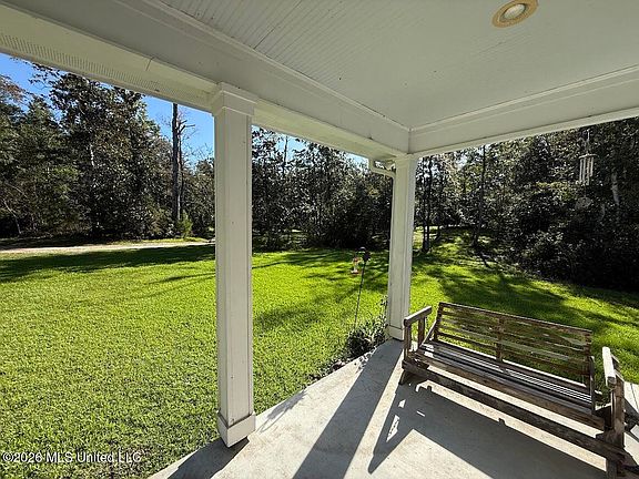 3rd image of 7071 Bayou Talla Ln