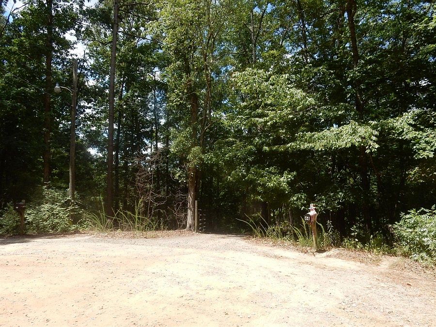 2nd image of 44 Bear Trl