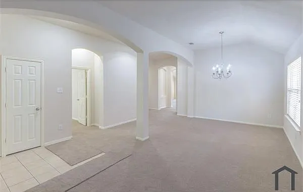 6701 Marquett Dr — Photo 10