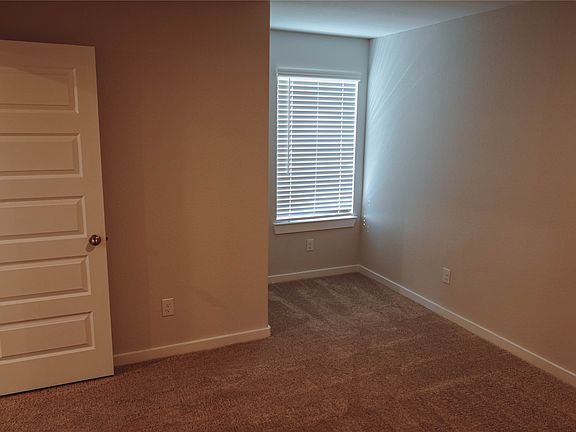 4th image of 8526 Blueberry Ash St #8526